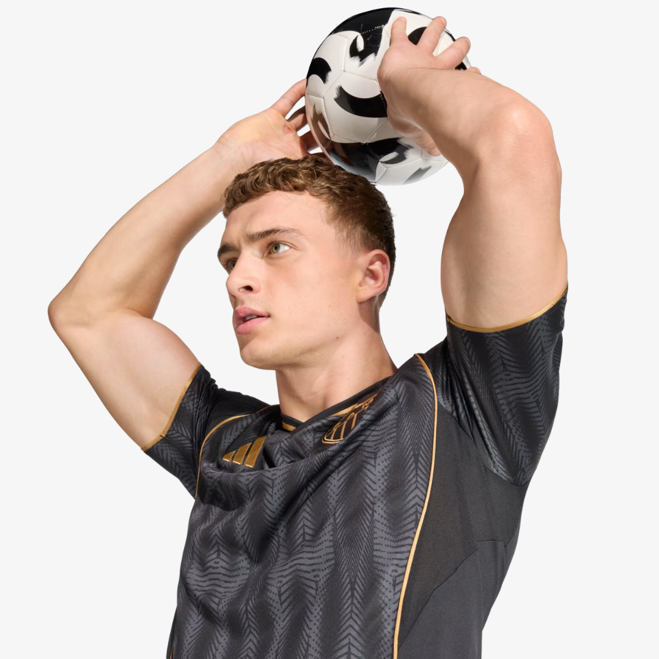 Third 25/26 Fan Shirt