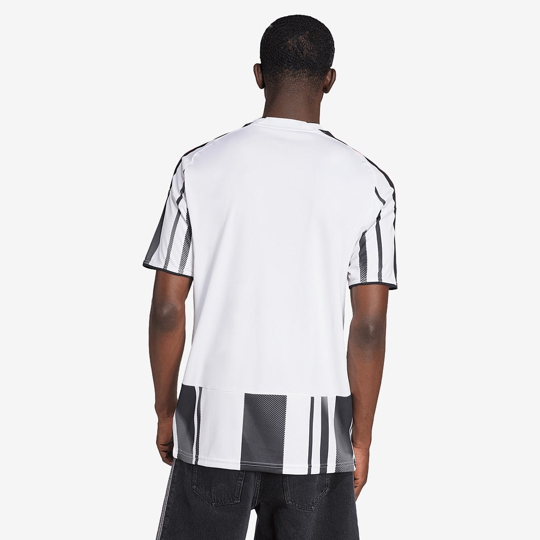 Home 25/26 Fan Shirt