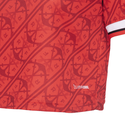Third 26/27 Cropped Women’s Shirt