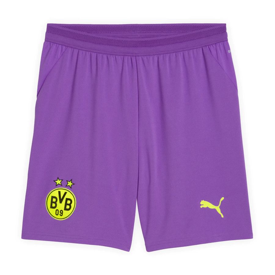 Third 26/27 Shorts