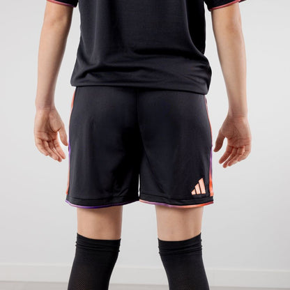 Third 26/27 Shorts